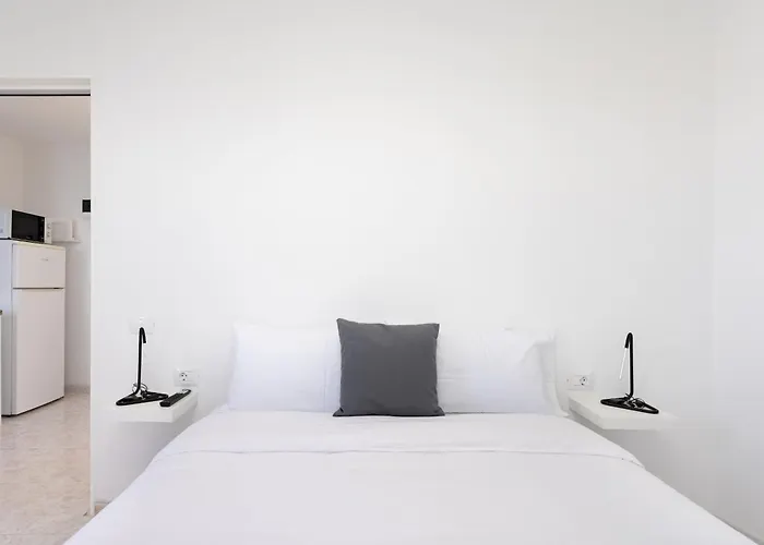 Home2book Sunlit Coastal Escape Puerto Santiago 푸에르토 데 산티아고